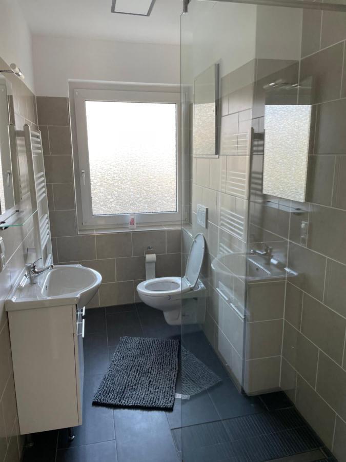 Estrella24 Living Rooms Chicago Ремшайд Екстериор снимка